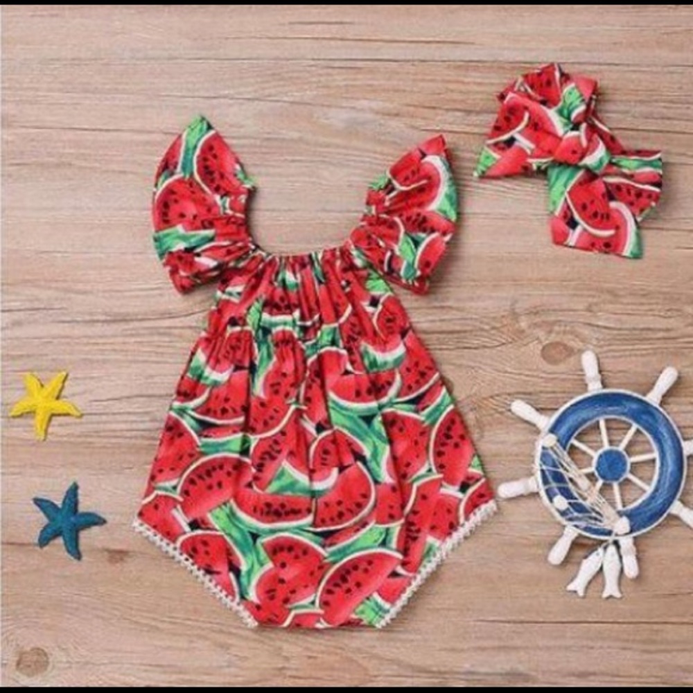✨*NWT* Babygirl 2 piece Watermelon Outift *NWT*